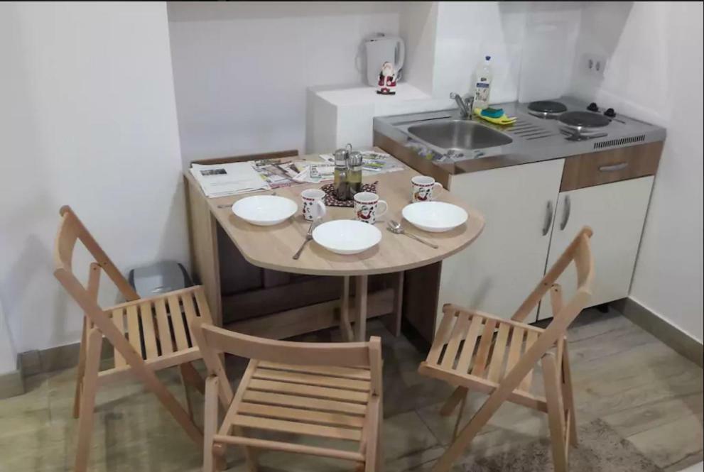 Home Away From Home - Apartment Ilica Zagreb Exterior foto